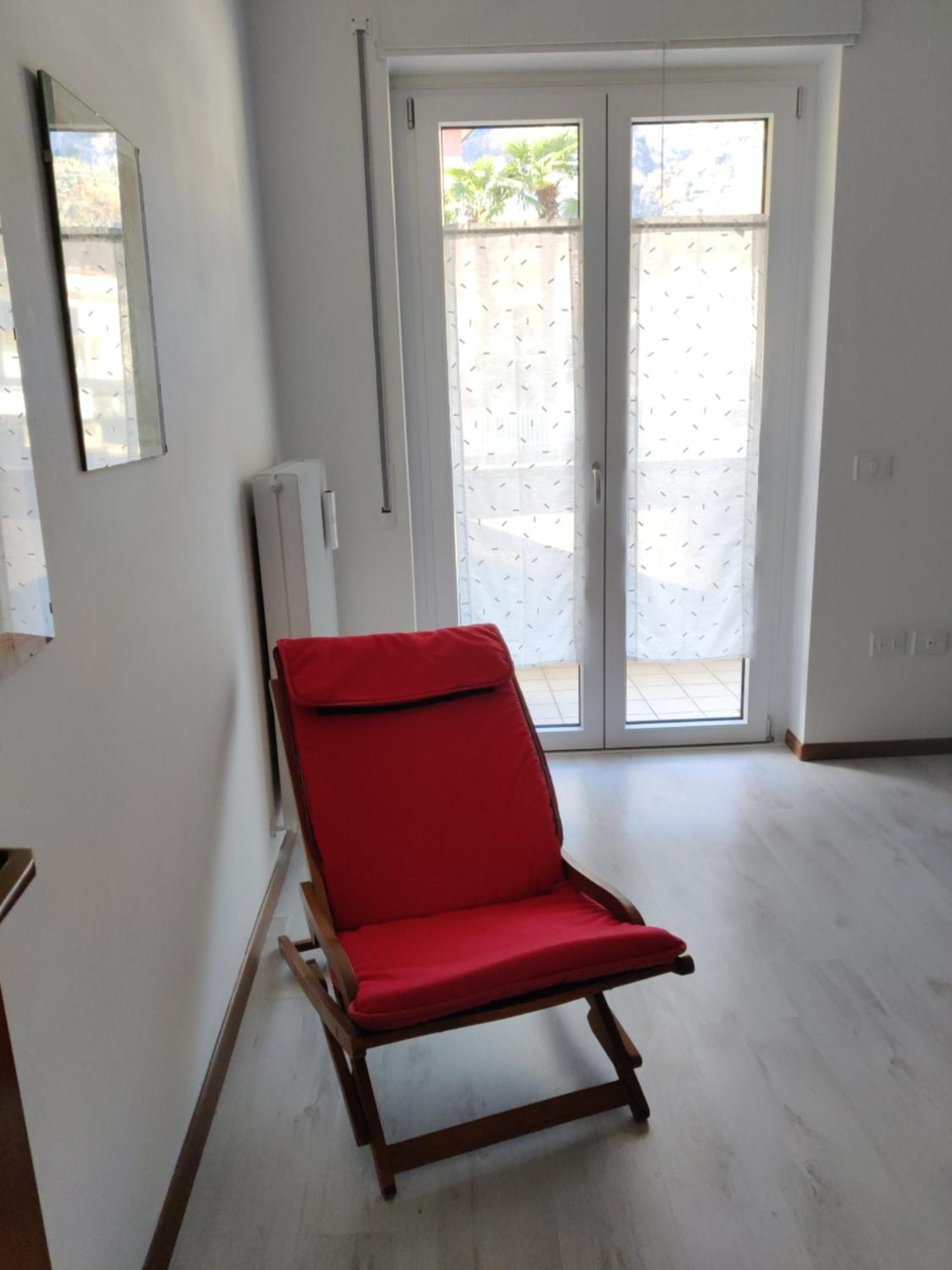 Casa Akira Appartement Riva del Garda Buitenkant foto
