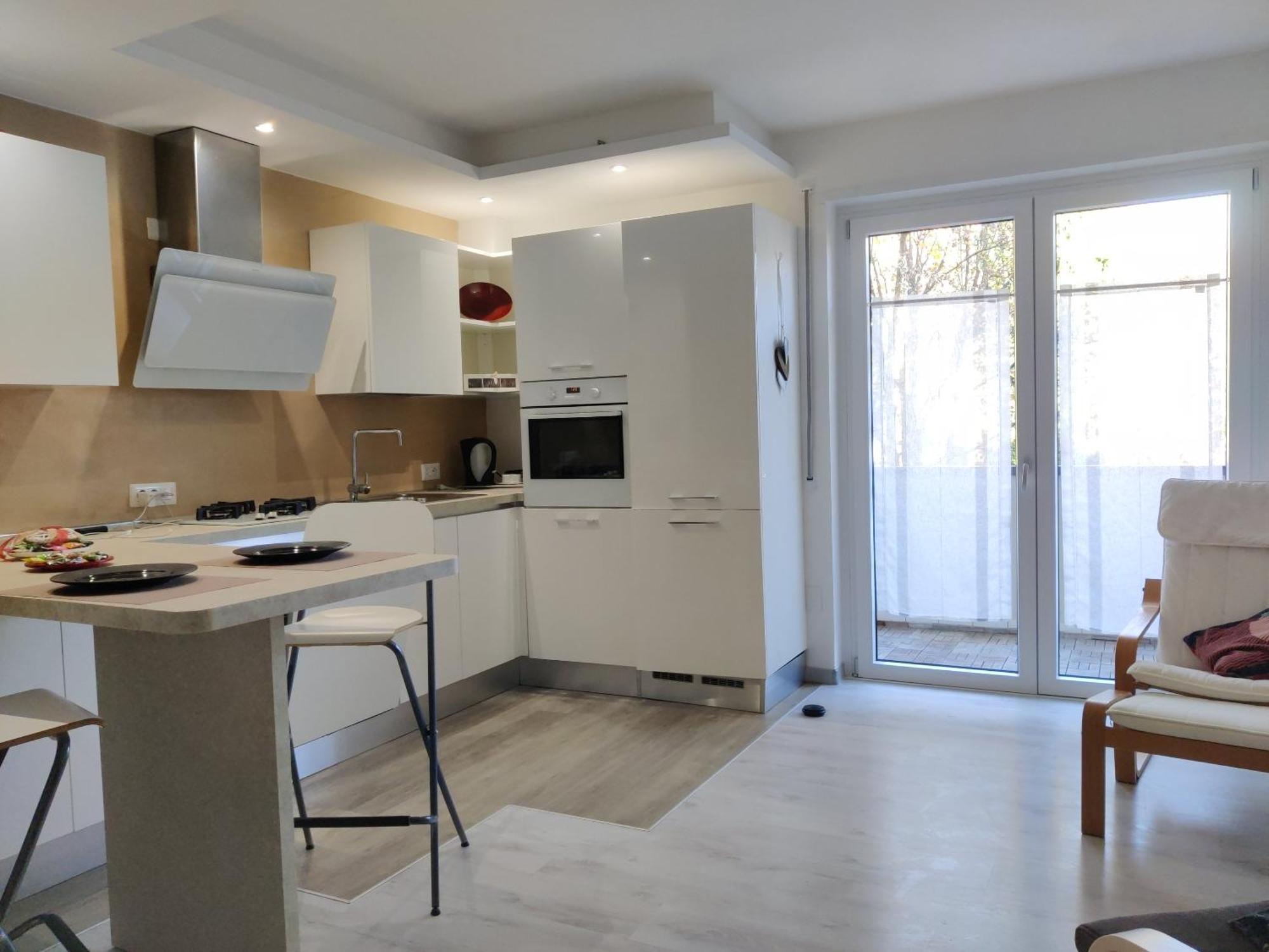 Casa Akira Appartement Riva del Garda Buitenkant foto
